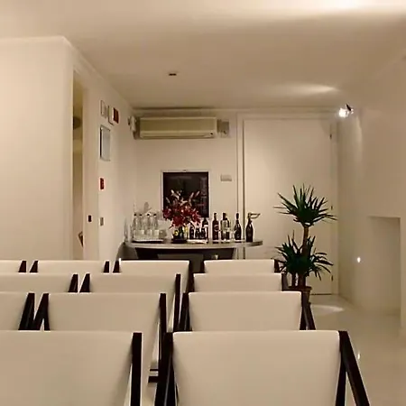 Coppe - Boutique 4* ترييستي